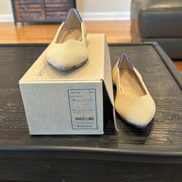 Women’s Rothy Flats - Picture 6 of 7